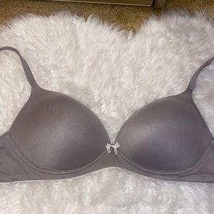 Victoria’s secret bra 38C